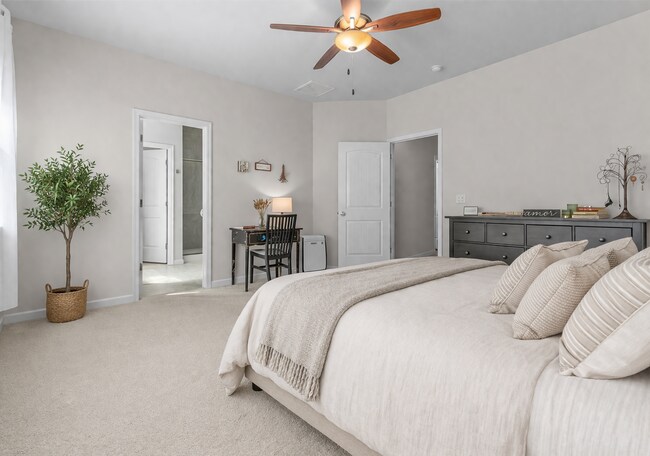 Building Photo - 608 Rhema Rd