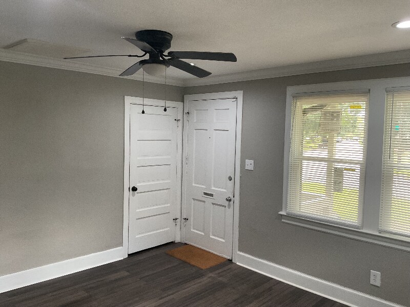 Building Photo - 2007 Allison St