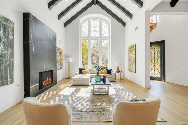 Building Photo - 20315 Howard Ct