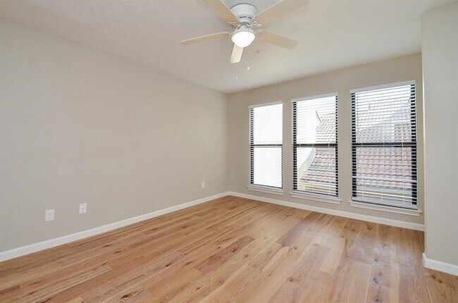 Building Photo - 15735 Tanya Cir