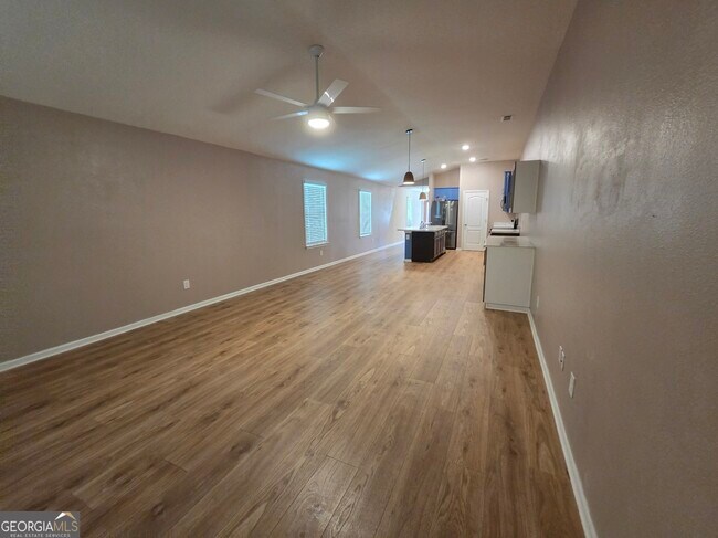 Building Photo - 152 Ashwood Cir