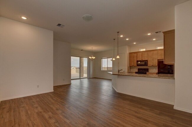 Building Photo - 3 bedroom, 2 bathroom home in Granville