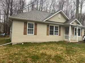 Building Photo - 8057 Red Squirrel Dr