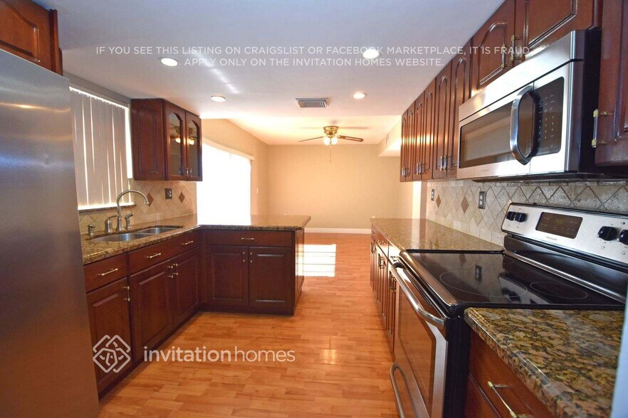 Building Photo - 12680 NW 9th Way