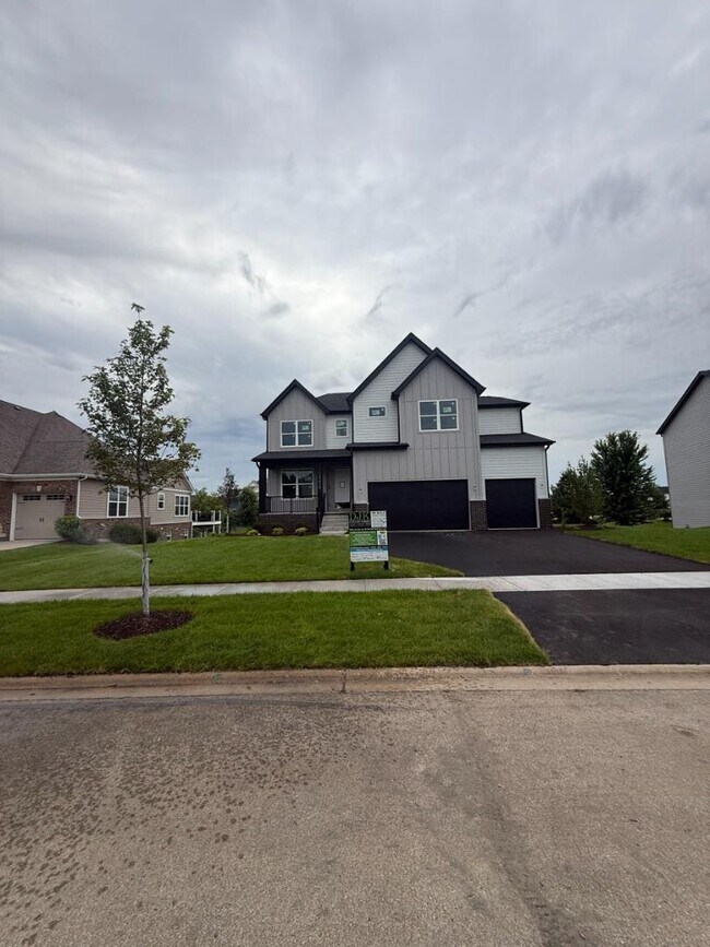Building Photo - 12428 Limerick Ln
