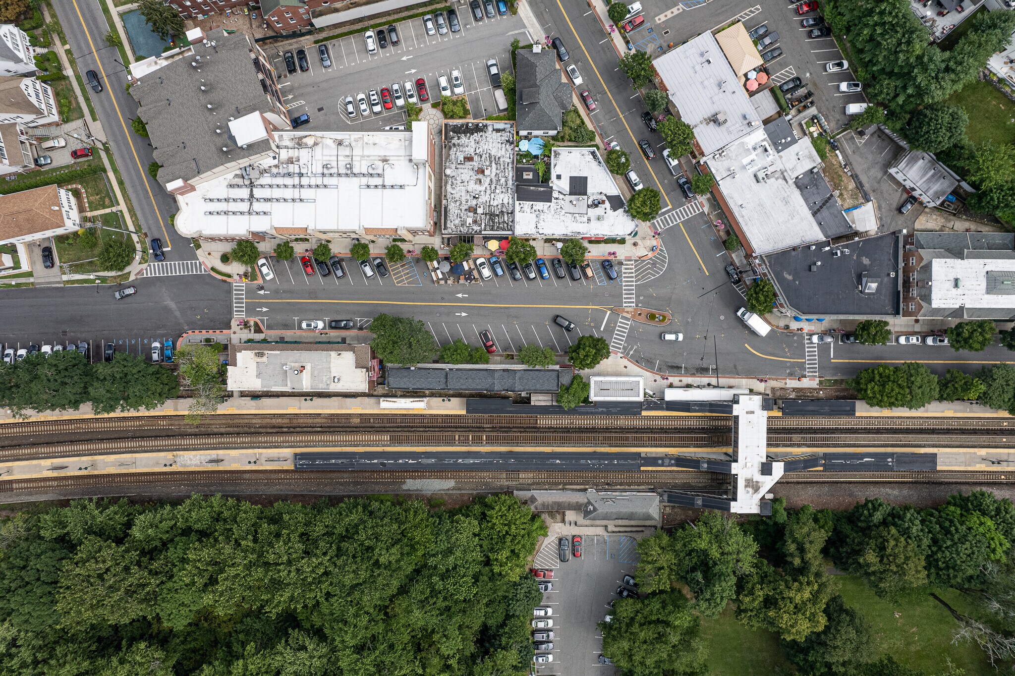 Building Photo - 308 Columbus Ave