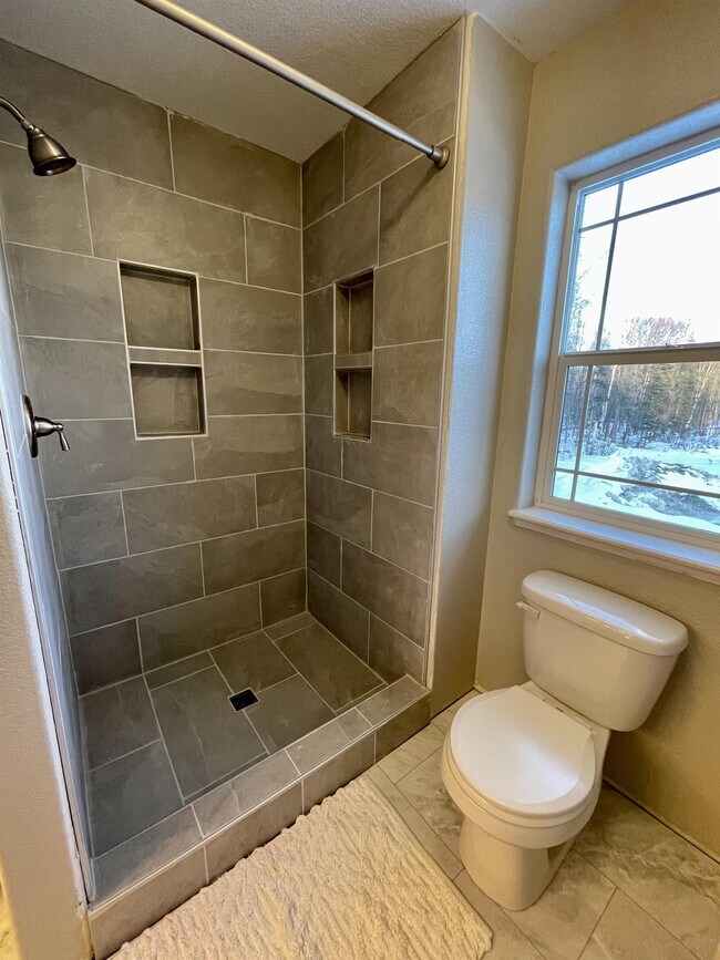 Building Photo - 2606 S Red Birch Dr