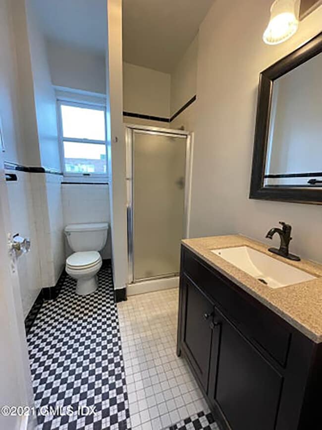 Building Photo - 271 Greenwich Ave