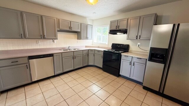 Building Photo - WEST SIDE 3 BEDROOM RANCH HOME AVAILABLE NOW!