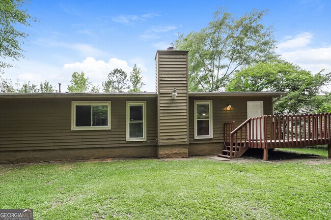 Building Photo - 8524 Cedar Creek Ridge