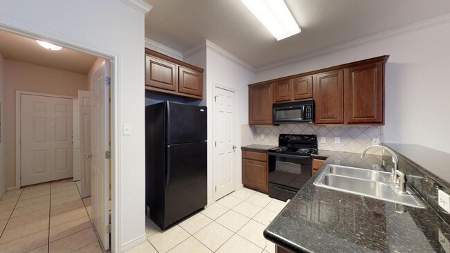 Building Photo - 145 Forest Dr Loop