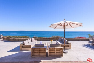 Building Photo - 28028 Sea Ln Dr
