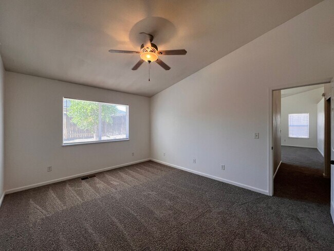 Building Photo - 3 bedroom Fernley home in Donner Trails, F...