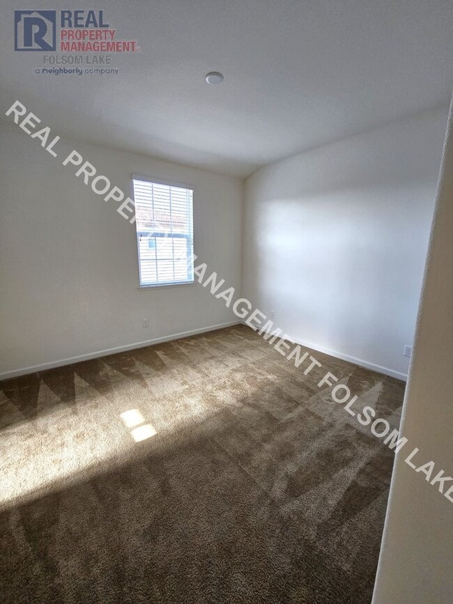 Building Photo - 146 Barnhill Dr