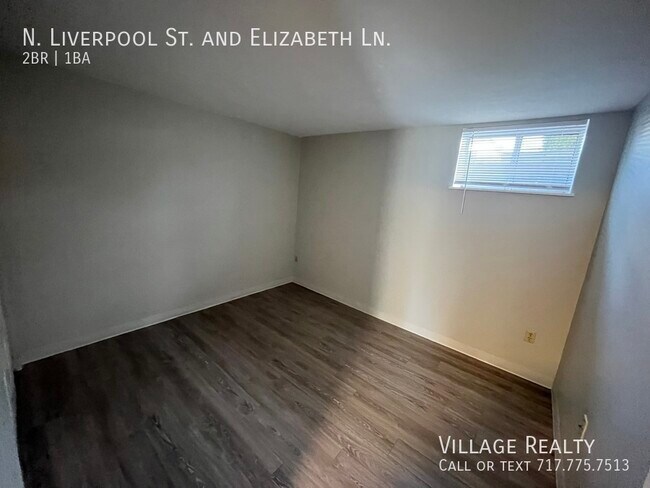 Building Photo - 65 N Liverpool St