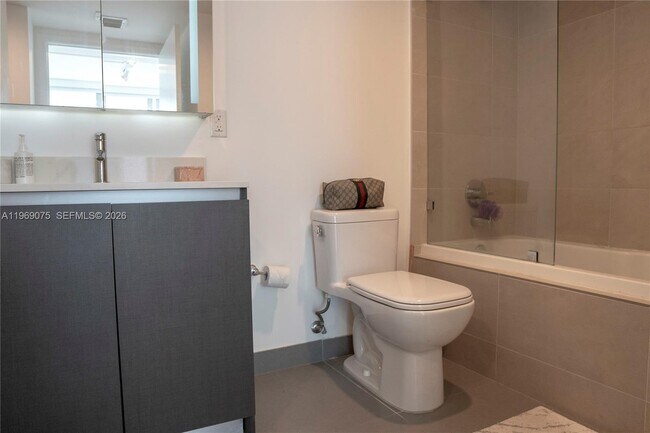 Building Photo - 6620 Indian Creek Dr