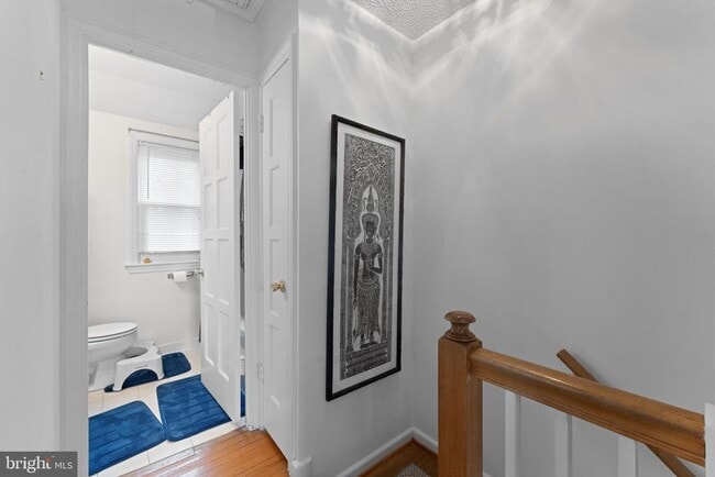 Building Photo - 5816 N Kings Hwy