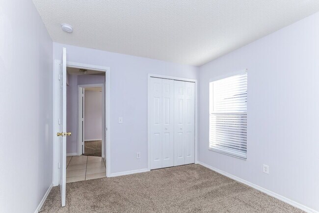 Building Photo - 2234 Majestic Eagle Cir