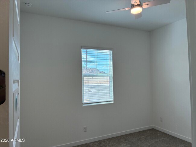 Building Photo - 26387 77th Dr