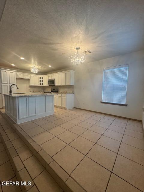 Building Photo - 13737 Paseo Sereno Dr