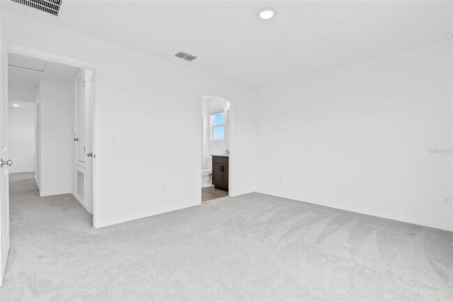 Building Photo - 14942 WINDFLOWER Aly