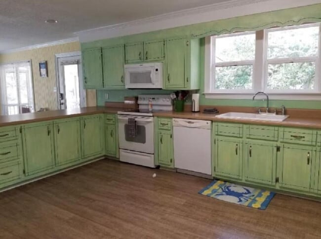 Building Photo - 1748 Malone Ln