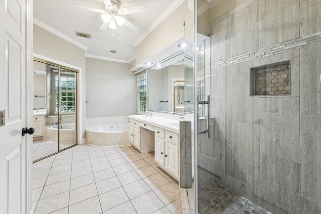 Building Photo - 4115 Crimson Oak Ct