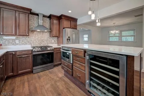 Building Photo - 457 Central Ave