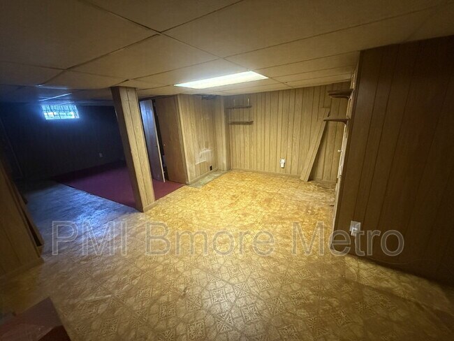 Building Photo - 917 Kevin Rd