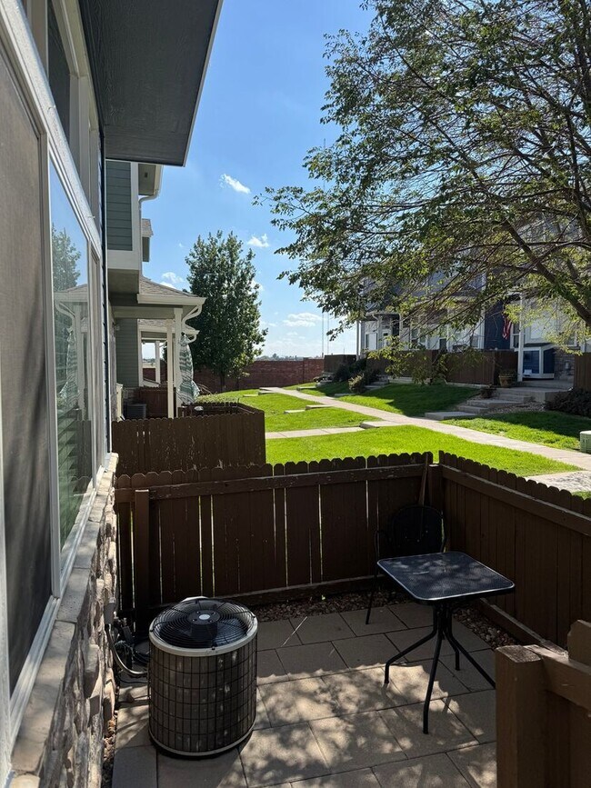 Building Photo - Charming 2BR Townhome in Brighton