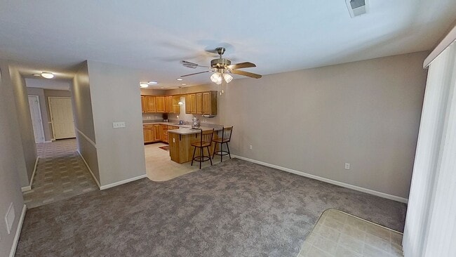 Building Photo - 1377 Village Dr