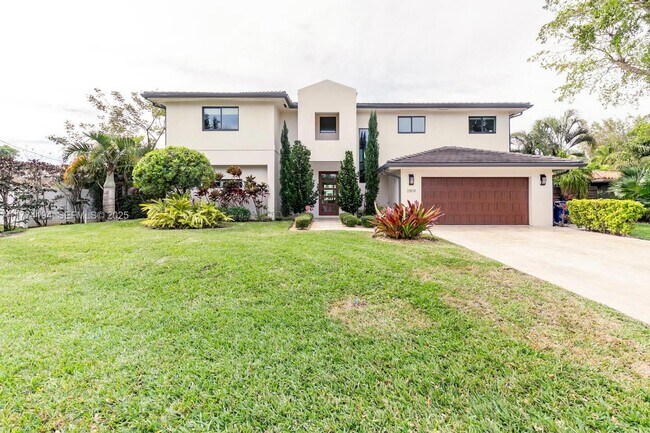 Building Photo - 2809 NE 14th Ave