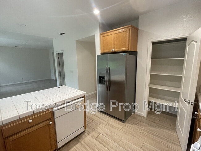 Building Photo - 8459 Terracotta Ct