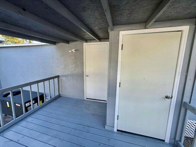 Building Photo - 1605 8th St