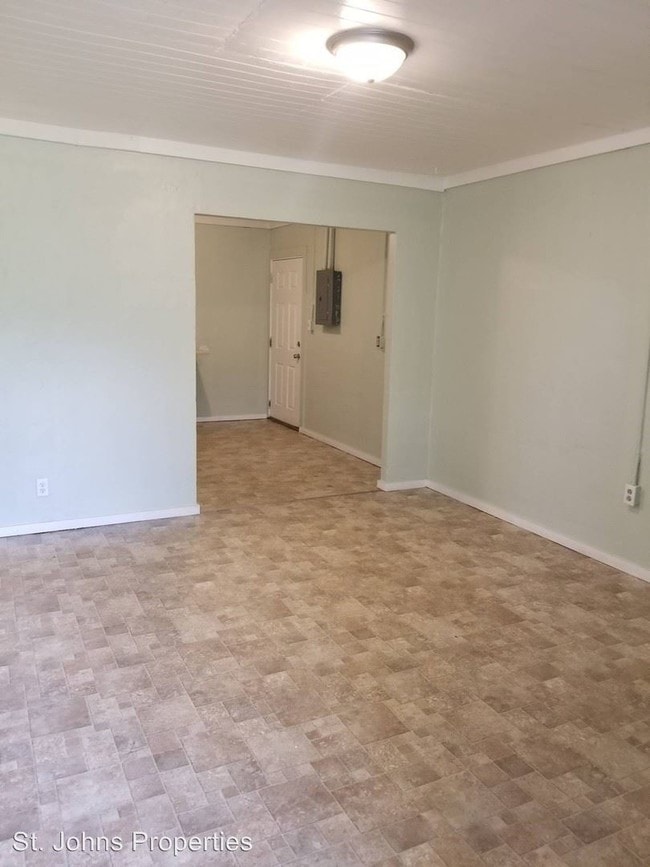 Building Photo - 7929 Smart Ave