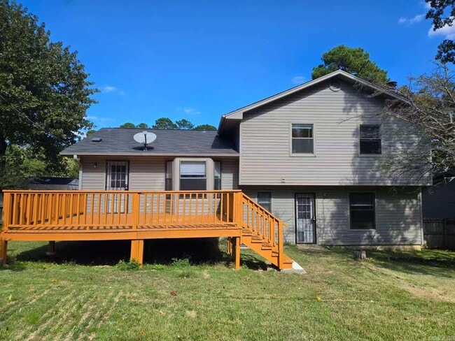 Building Photo - 3 Forest Maple Ct