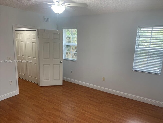 Building Photo - 2240 E Preserve Way