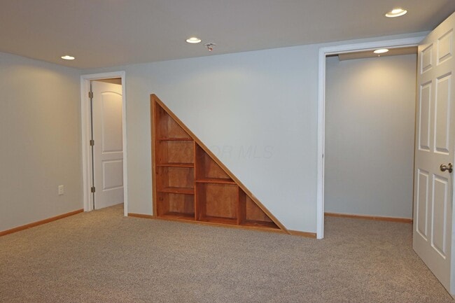 Building Photo - 1417 Wild Oats Dr