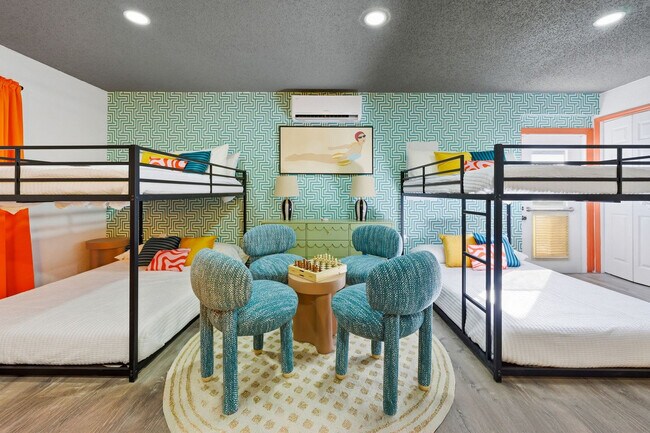 Building Photo - 428 46th St NW