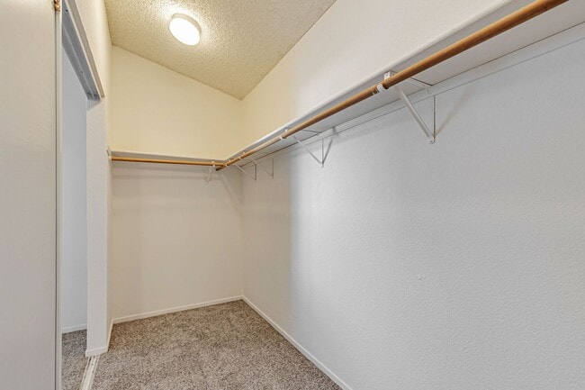Building Photo - Elegant 3-Bedroom Home with Modern Upgrade...