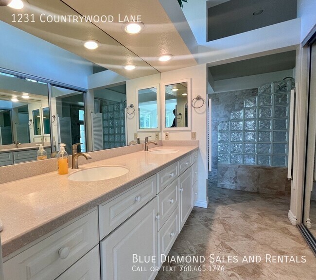 Building Photo - 1231 Countrywood Ln