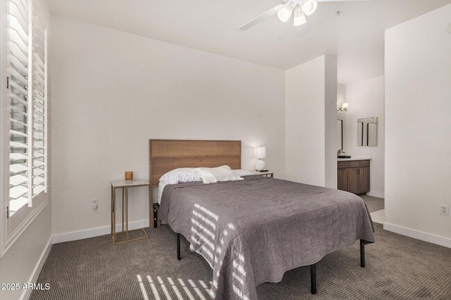 Building Photo - 6745 N 93RD Ave