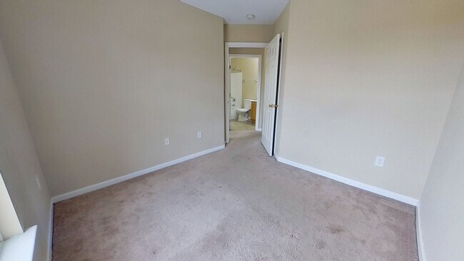 Building Photo - Spacious 3-Story Townhouse with One-Car Garage