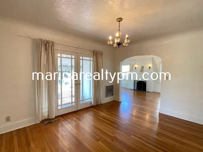 Building Photo - Coming Soon! Charming 3 bedroom, 2 bathroom home located in the Vista area near Vallejo High School