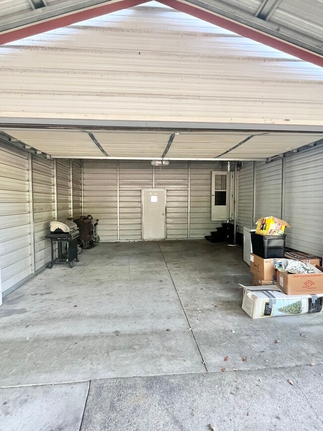 Building Photo - 101 Southridge Dr