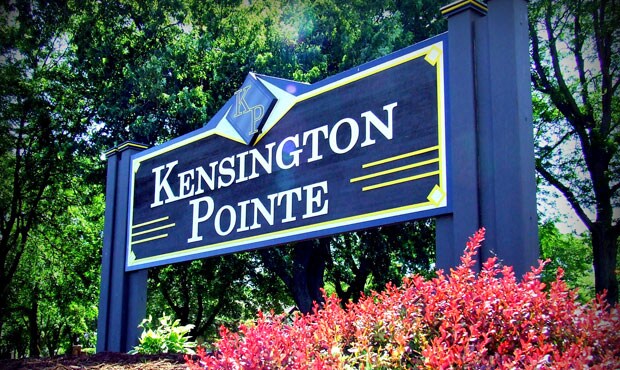 Primary Photo - Kensington Pointe