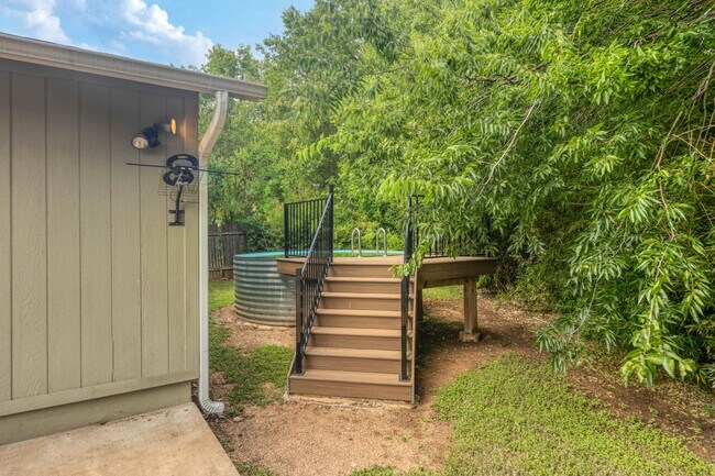 Building Photo - 1703 Wagon Gap Dr