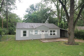 Building Photo - KCK Ranch Style Home w/ Stainless Steel Ap...