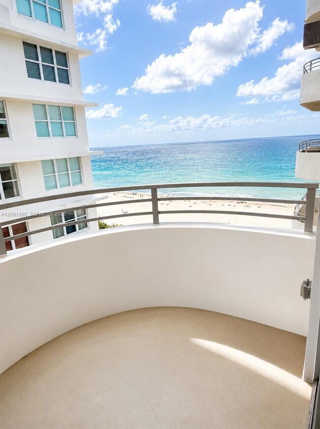 Building Photo - 5555 Collins Ave
