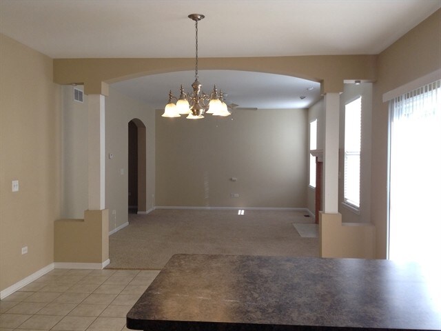 Building Photo - 2513 Vision Ave